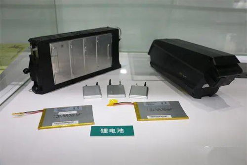汽车用多少伏安电池